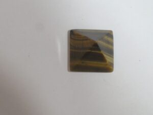 Tiger Eye Pyramid Stone