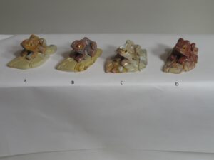 Soapstone Animals Frog on Leaf