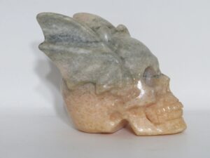 Small Agate Skull with Lizard